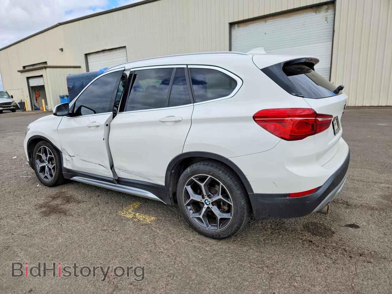 2016 BMW X1 - VIN: WBXHT3C30GP884608 - Фото 2