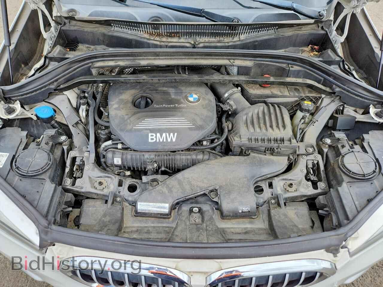 2016 BMW X1 - VIN: WBXHT3C30GP884608 - Фото 11