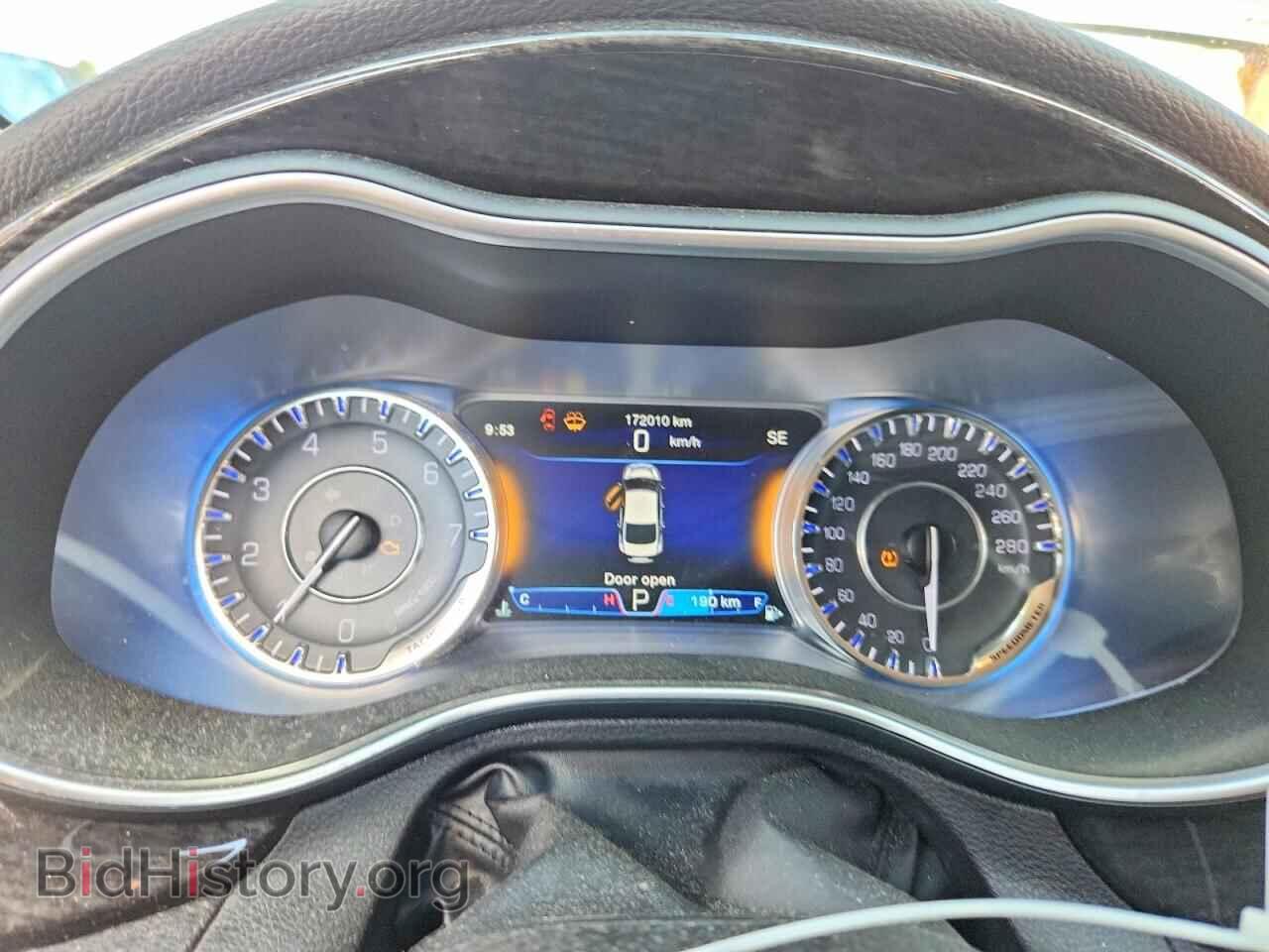 2016 CHRYSLER 200 - VIN: 1C3CCCCB7GN183353 - Photo 9