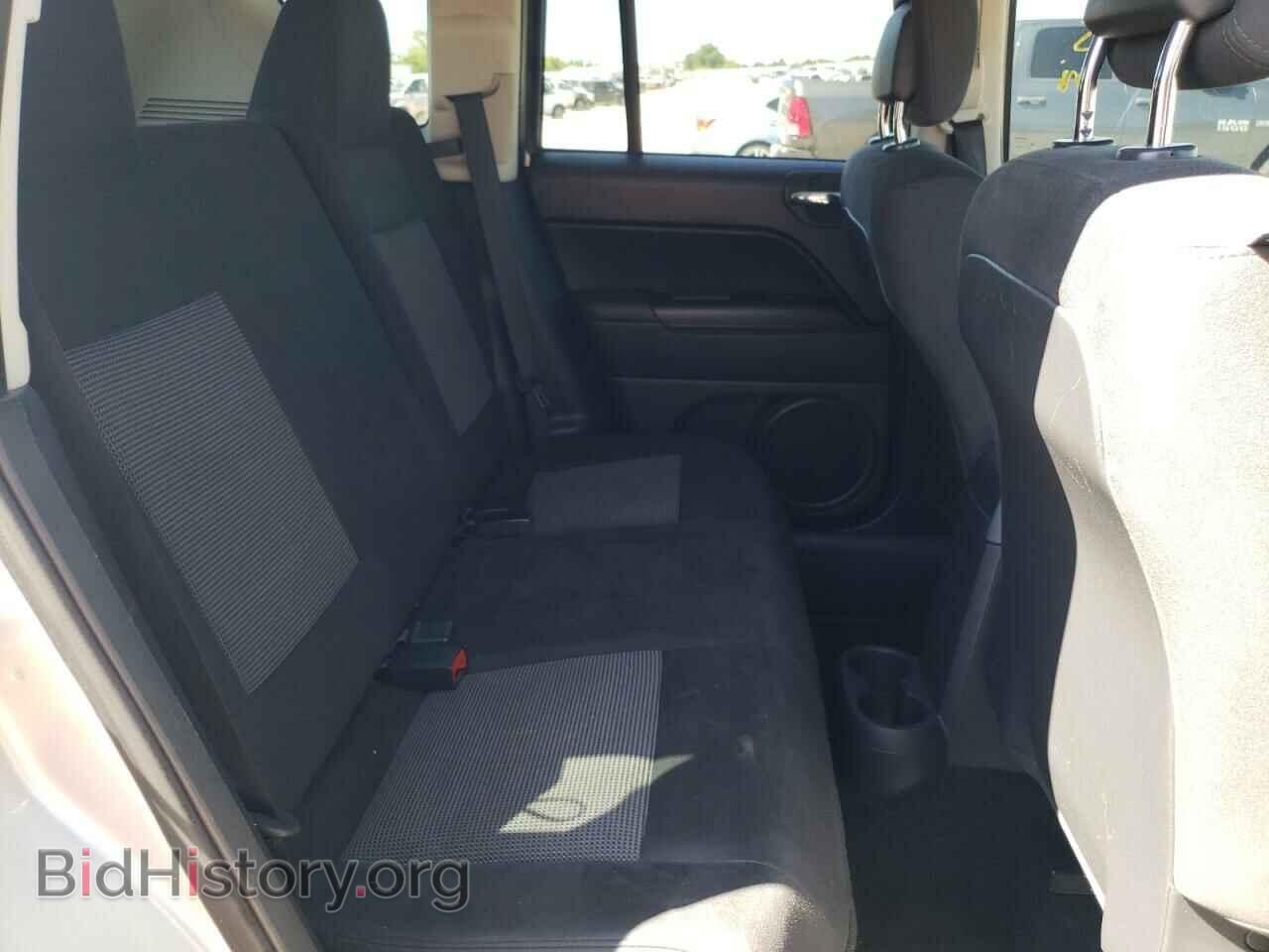 2012 JEEP COMPASS - VIN: 1C4NJCBB1CD553921 - Photo 6