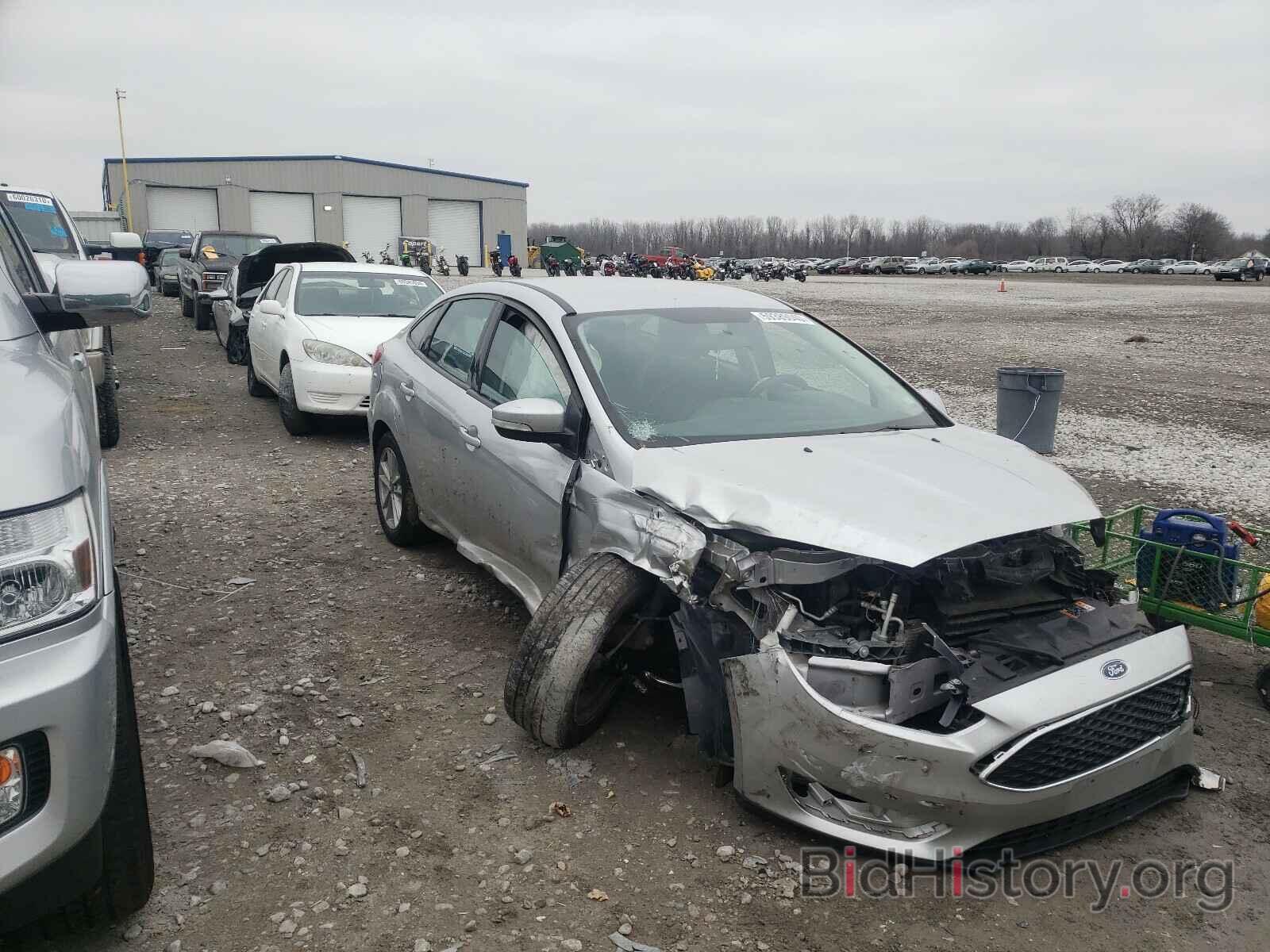 Photo 1FADP3F23HL271531 - FORD FOCUS 2017