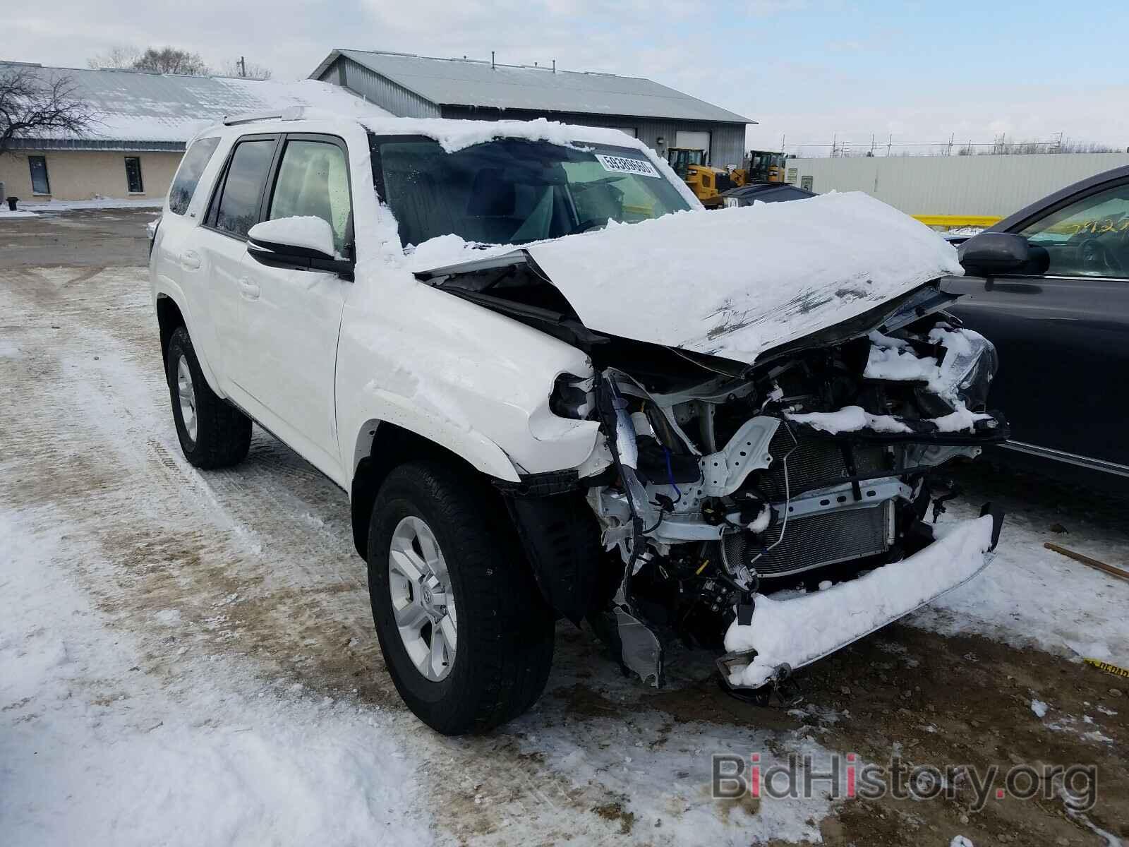 Фотография JTEBU5JR9J5532502 - TOYOTA 4RUNNER 2018