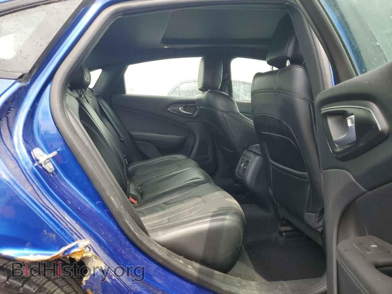 2016 CHRYSLER 200 - VIN: 1C3CCCBGXGN177172 - Фото 10