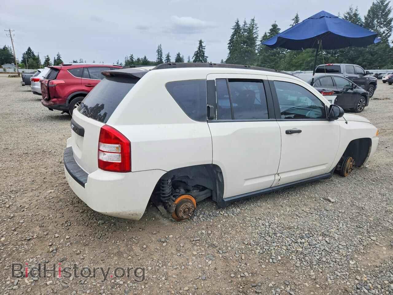 2007 JEEP COMPASS - VIN: 1J8FF47W57D205271 - Фото 3