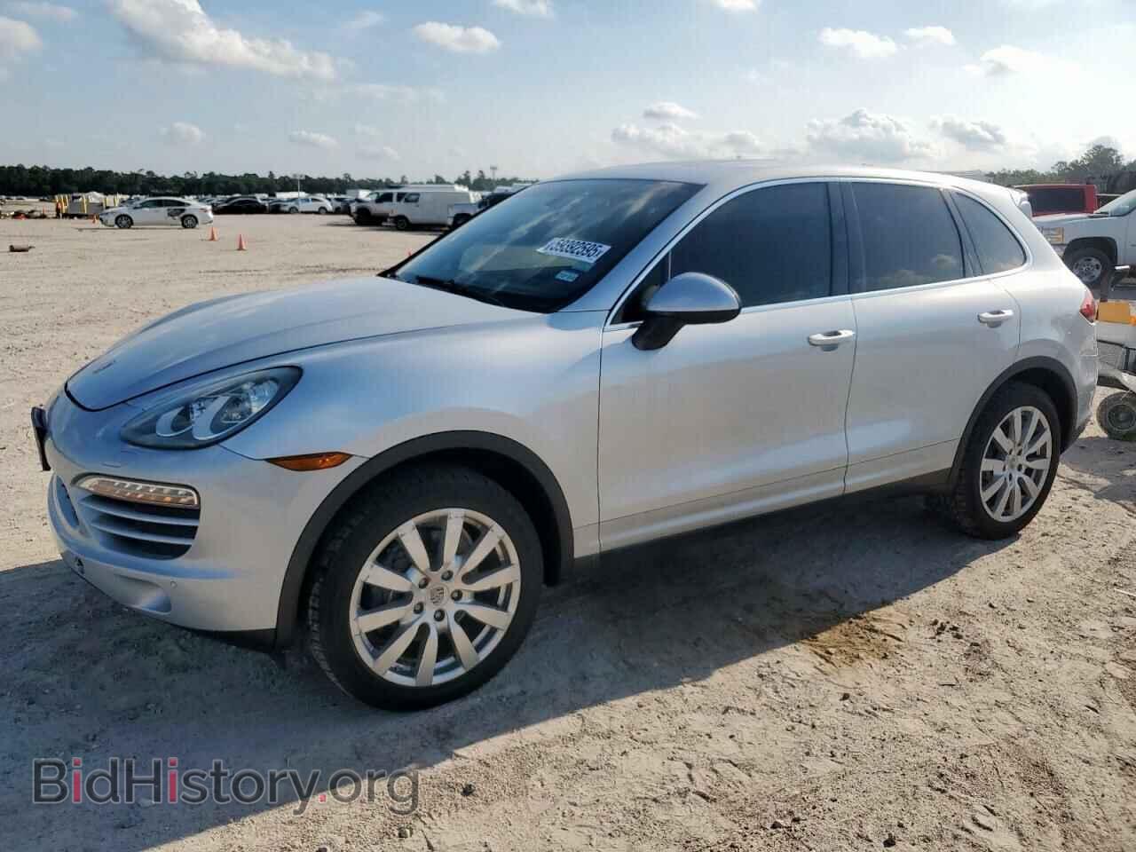 Photo WP1AA2A22CLA02105 - PORSCHE CAYENNE 2012