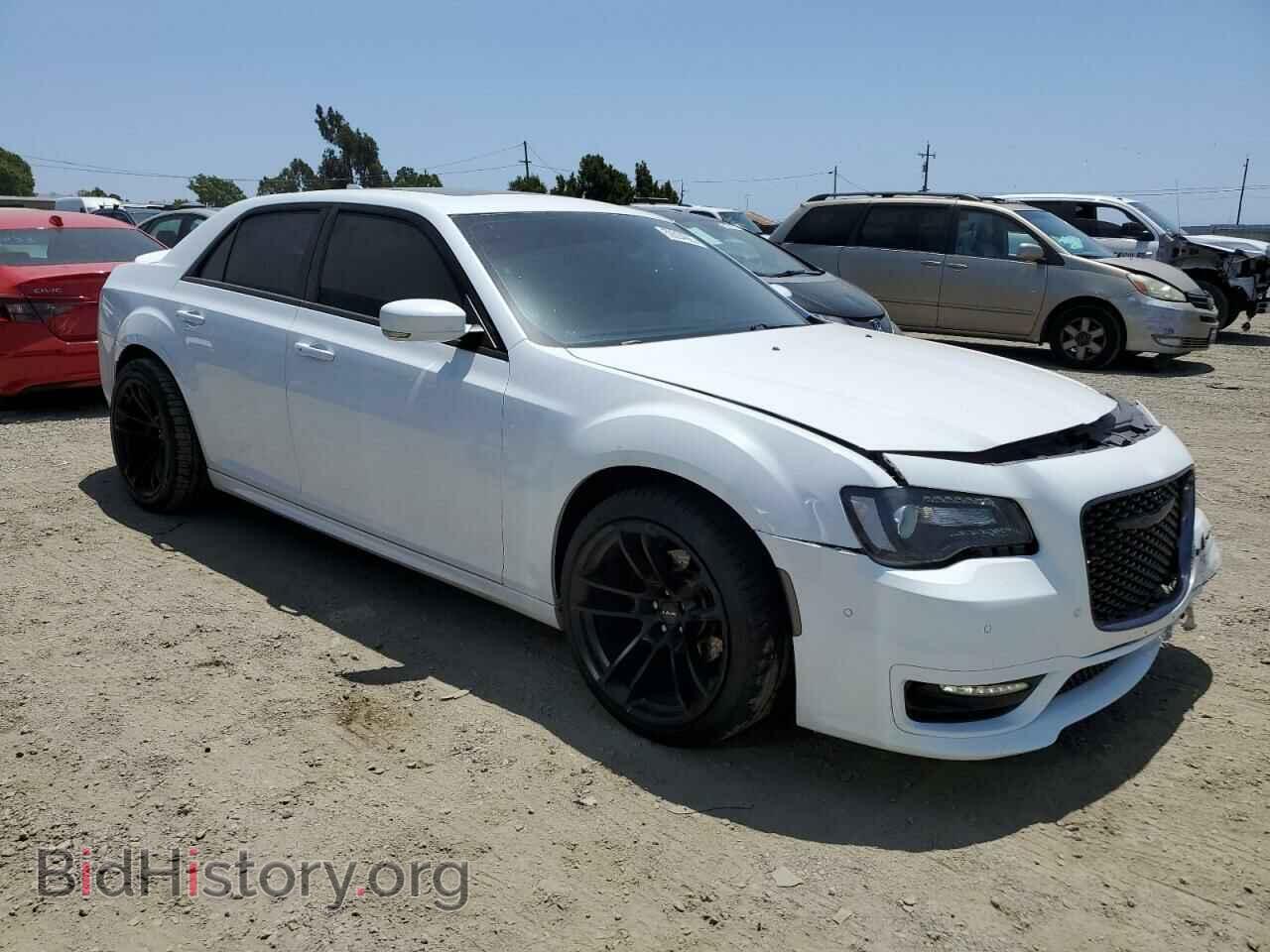 2018 CHRYSLER 300 - VIN: 2C3CCABG7JH240068 - Фото 4