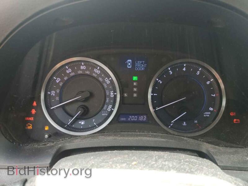 2011 Lexus IS (VIN JTHCF5C24B5046313) — photo 9 of 12