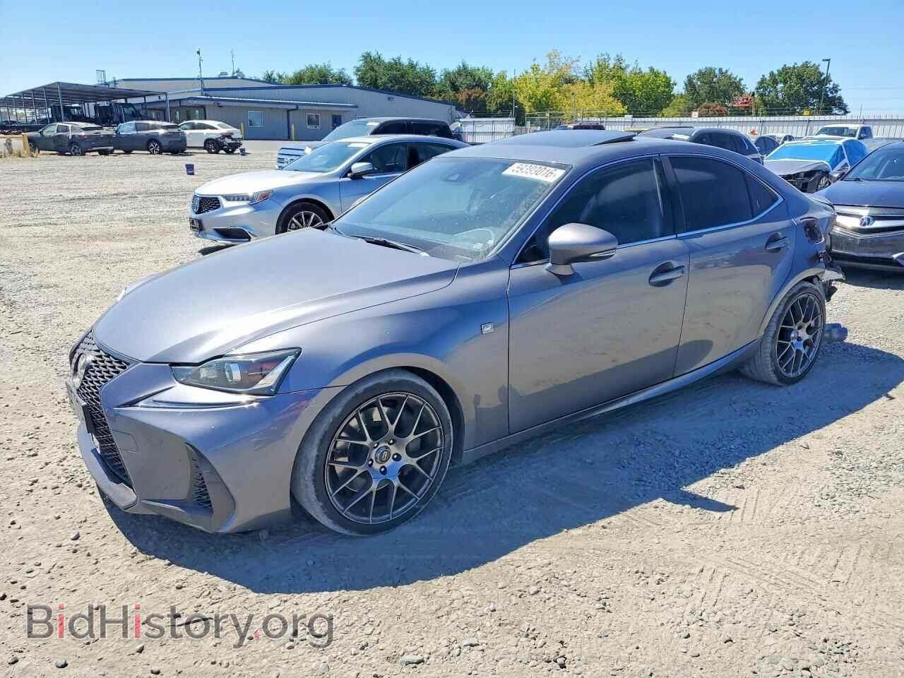 Photo JTHBA1D28H5039214 - LEXUS IS 2017