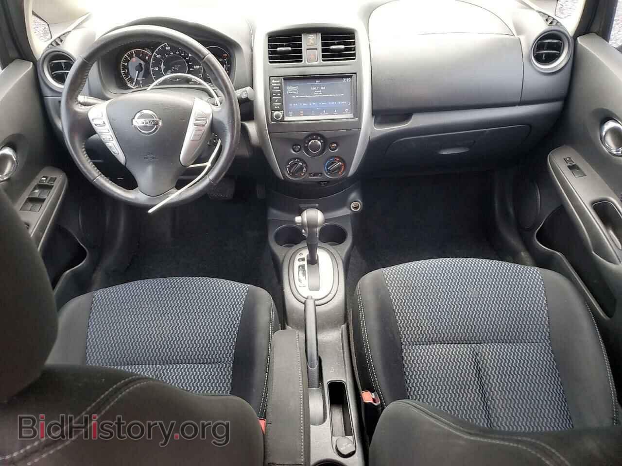 2019 NISSAN VERSA - VIN: 3N1CE2CP3KL354073 - Фото 8