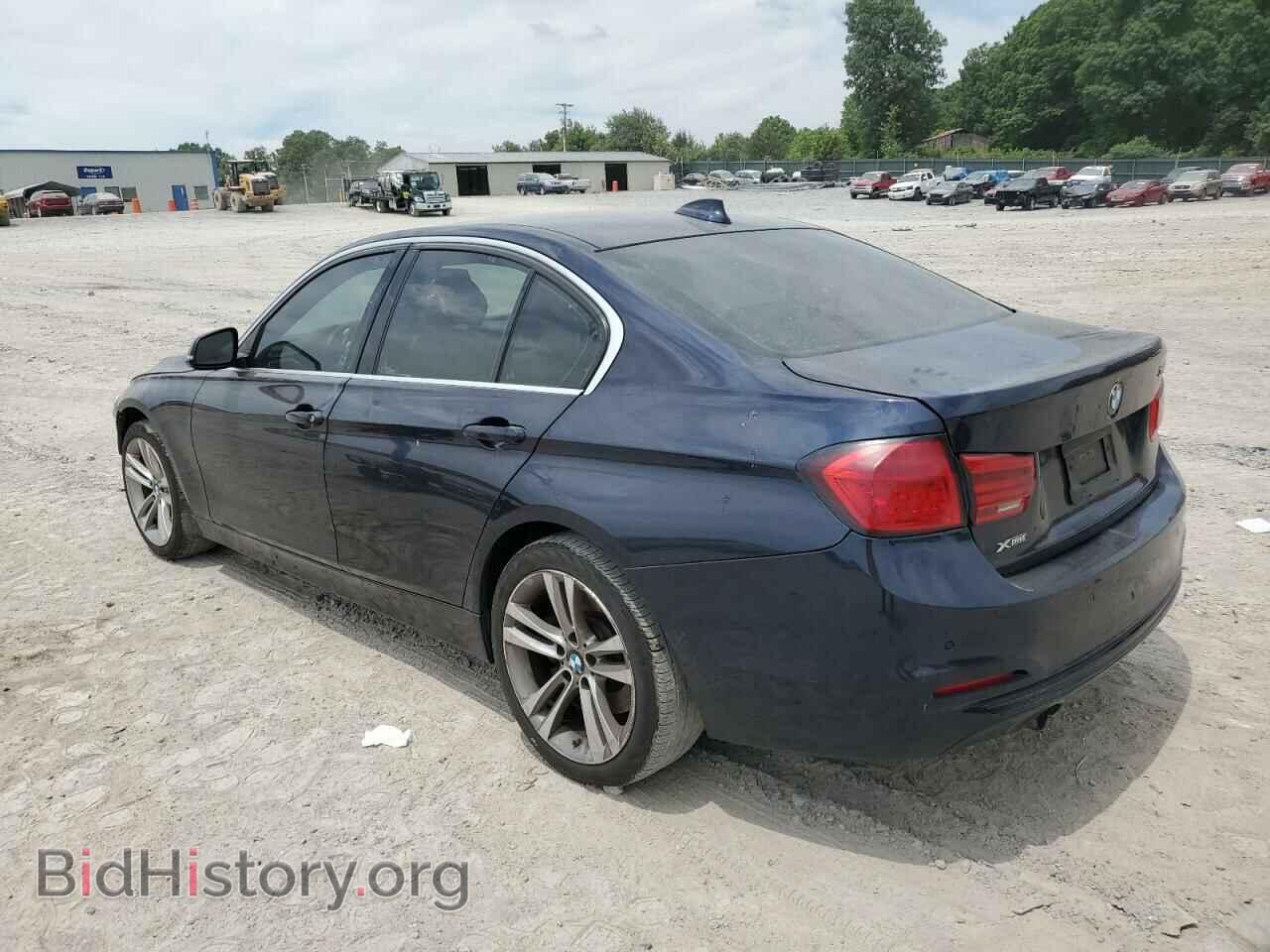 2016 BMW 3 SERIES - VIN: WBA8B7G55GNT14082 - Фото 2
