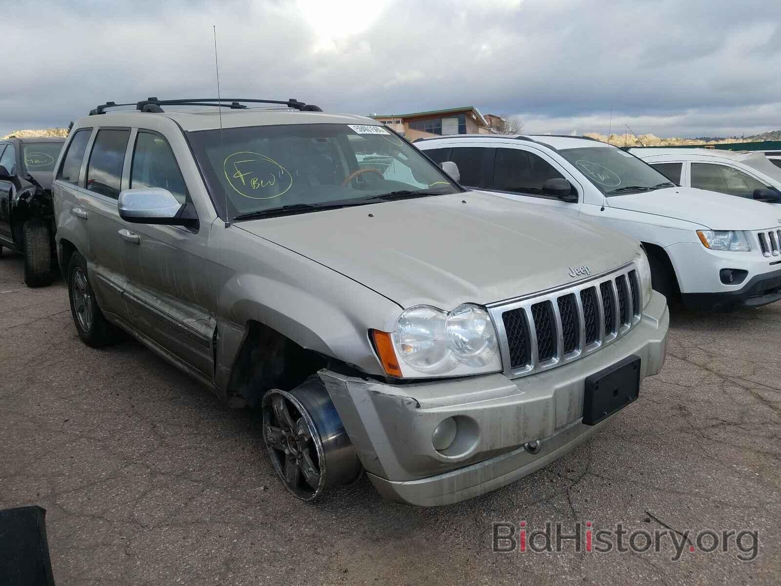 Фотография 1J8HR68296C359154 - JEEP CHEROKEE 2006