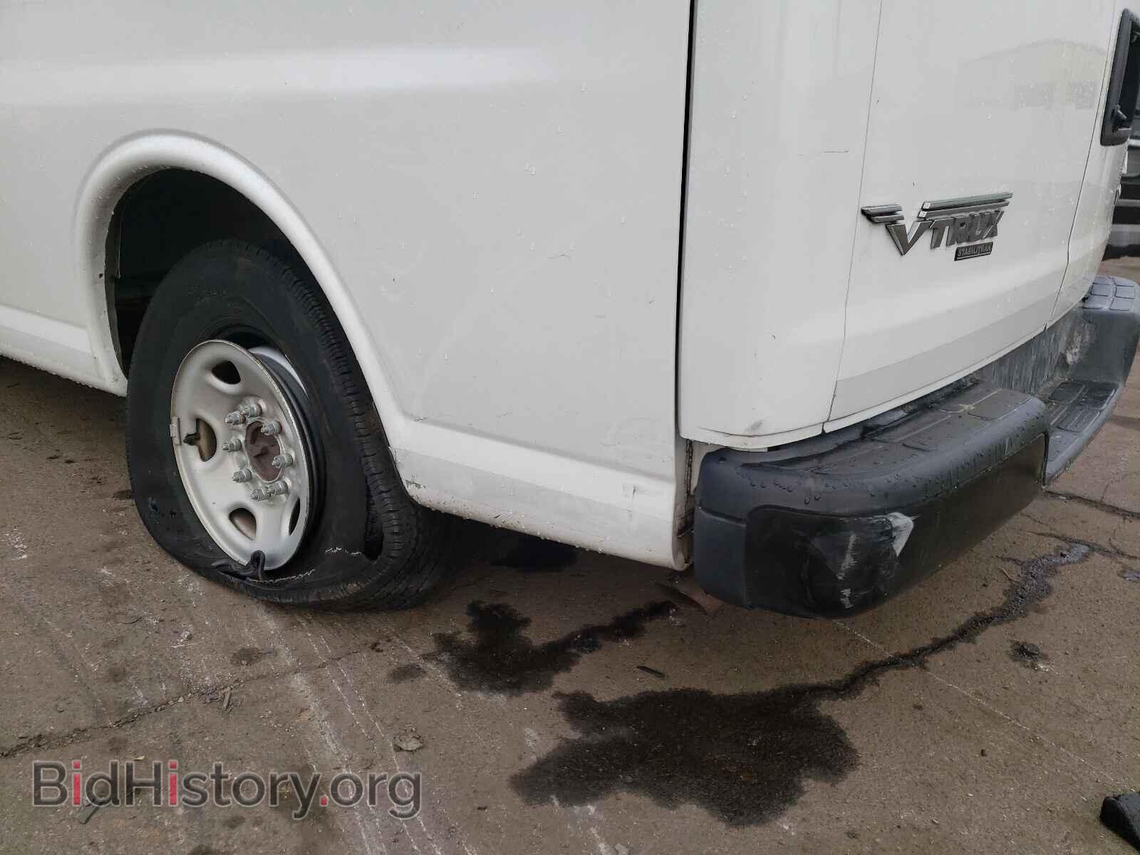 2014 CHEVROLET EXPRESS - VIN: 1GCWGFCA0E1208135 - Фото 9