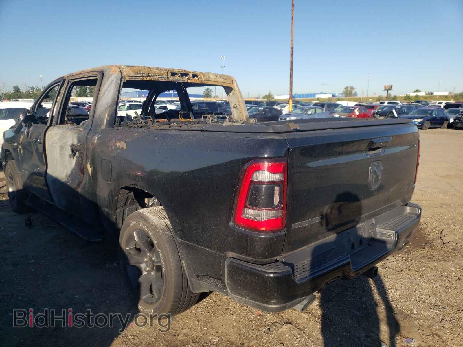 2020 RAM 1500 - VIN: 1C6SRFFTXLN235667 - Фото 3