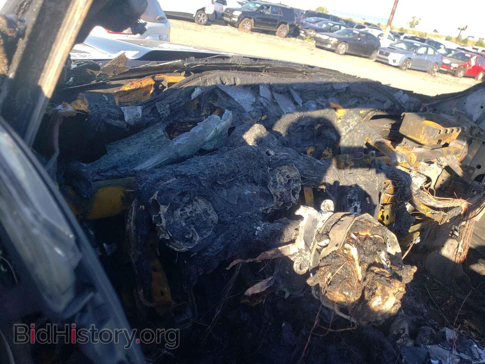 2020 RAM 1500 - VIN: 1C6SRFFTXLN235667 - Фото 8