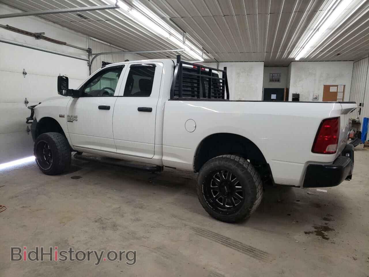 2019 RAM 1500 - VIN: 1C6RR6FT6KS722833 - Фото 2