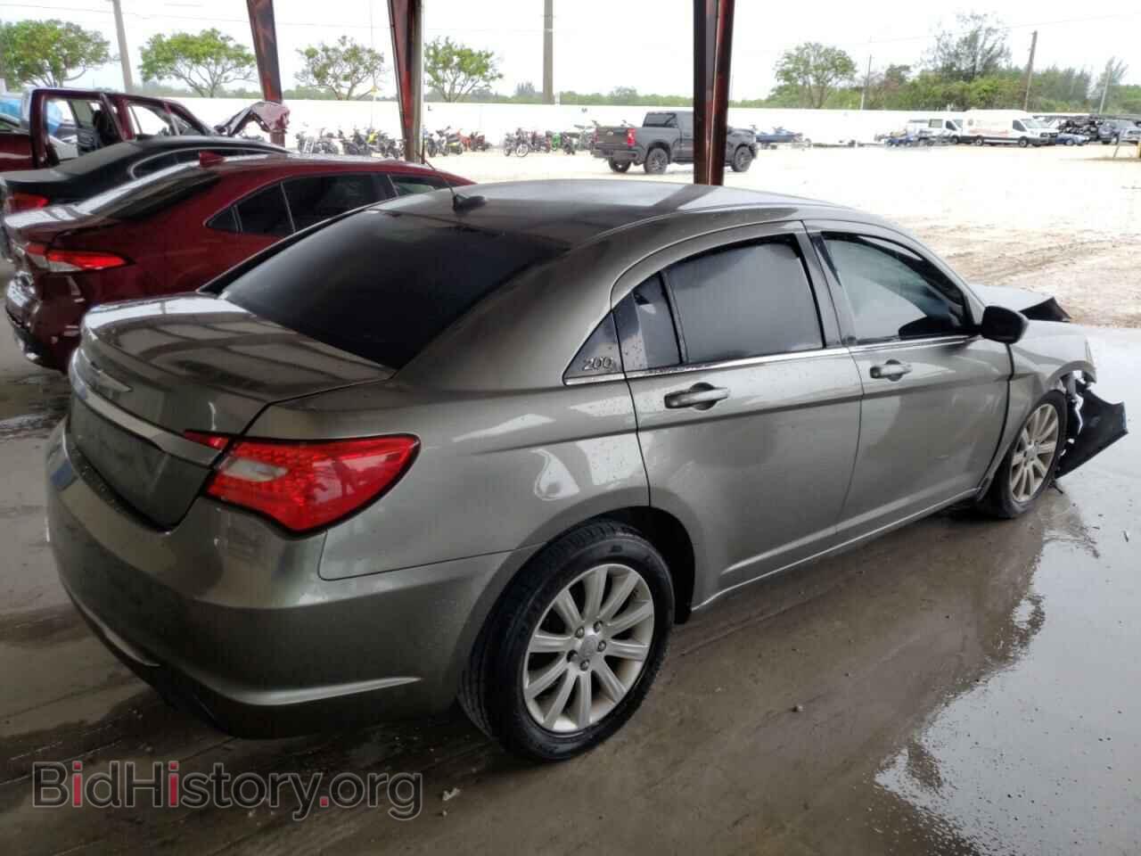 2013 CHRYSLER 200 - VIN: 1C3CCBBB8DN543592 - Фото 3