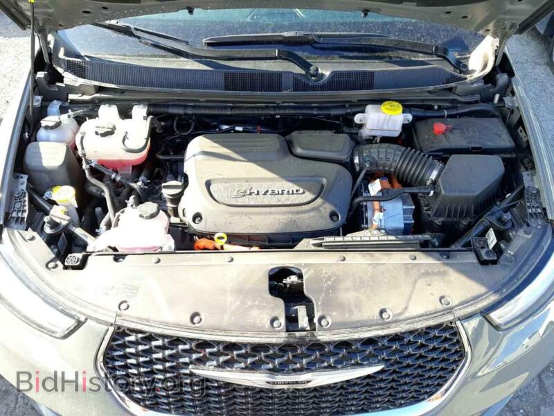 2022 Chrysler PACIFICA (VIN 2C4RC1L78NR124169) — фото 7 из 10