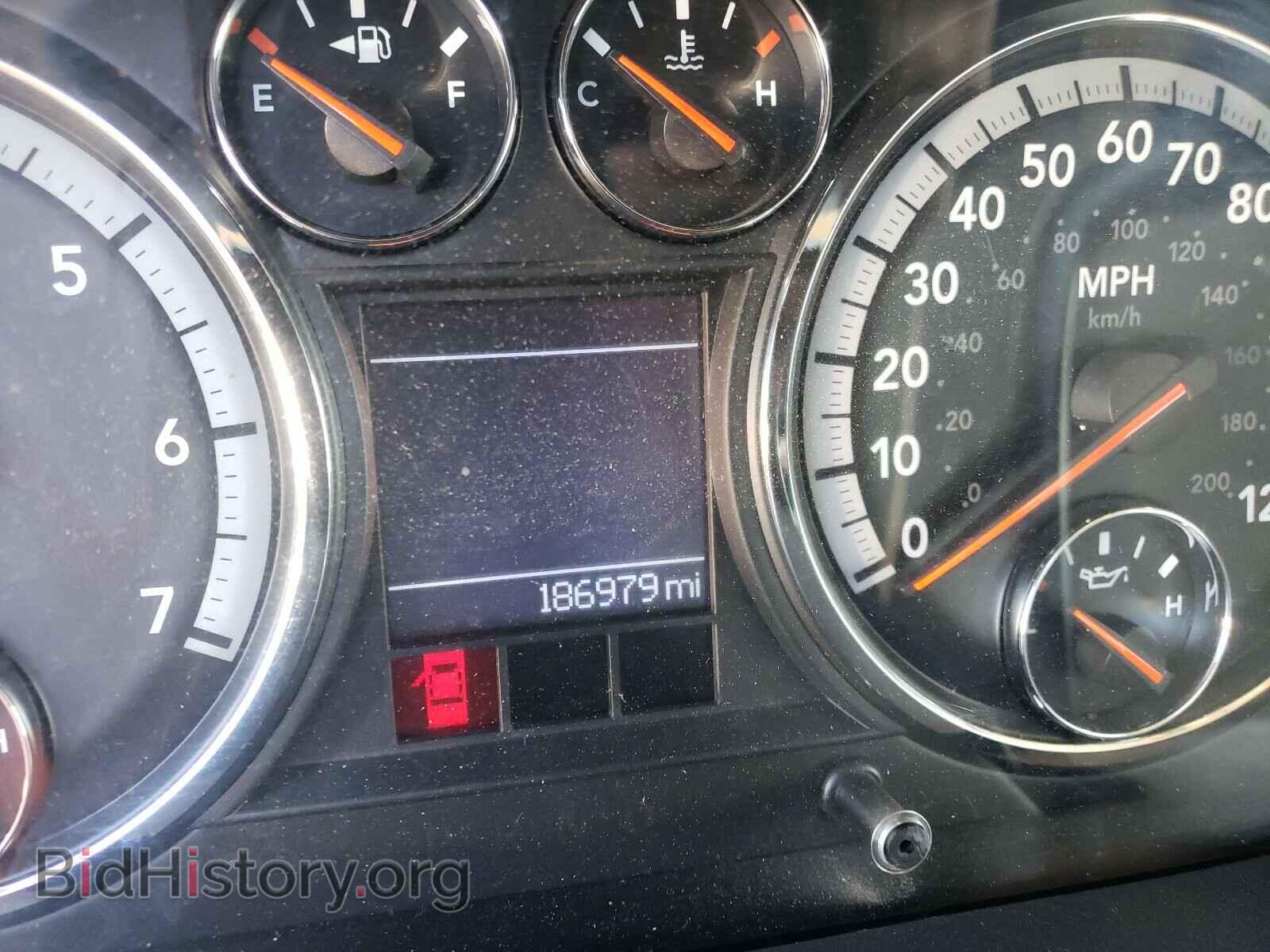2010 DODGE RAM 1500 - VIN: 1D7RB1GP4AS213958 - Фото 8