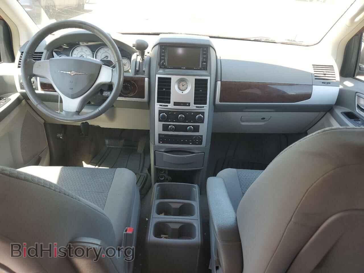 2010 CHRYSLER MINIVAN - VIN: 2A4RR5D11AR319454 - Фото 8