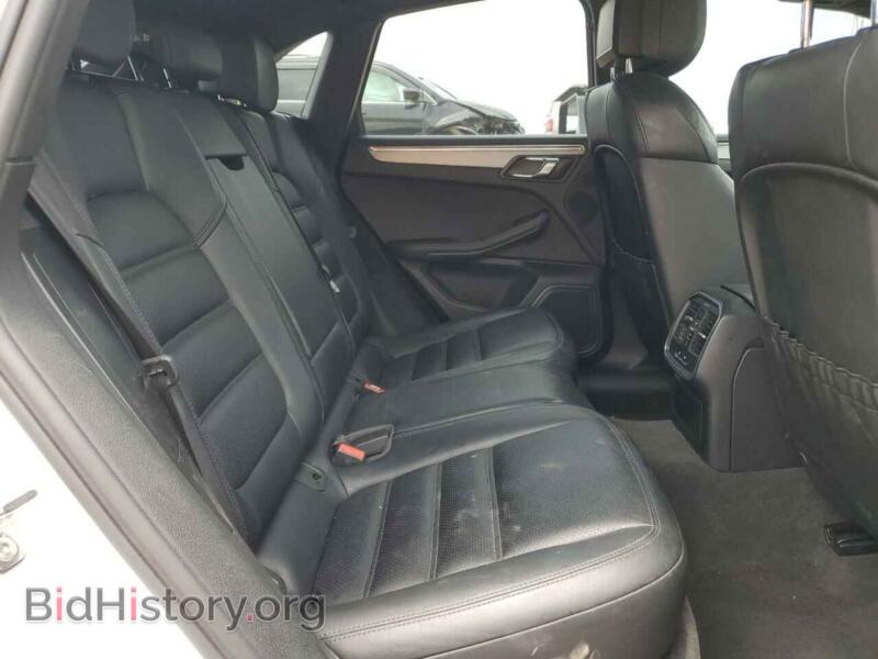 2016 Porsche MACAN (VIN WP1AB2A54GLB54836) — фото 10 из 12