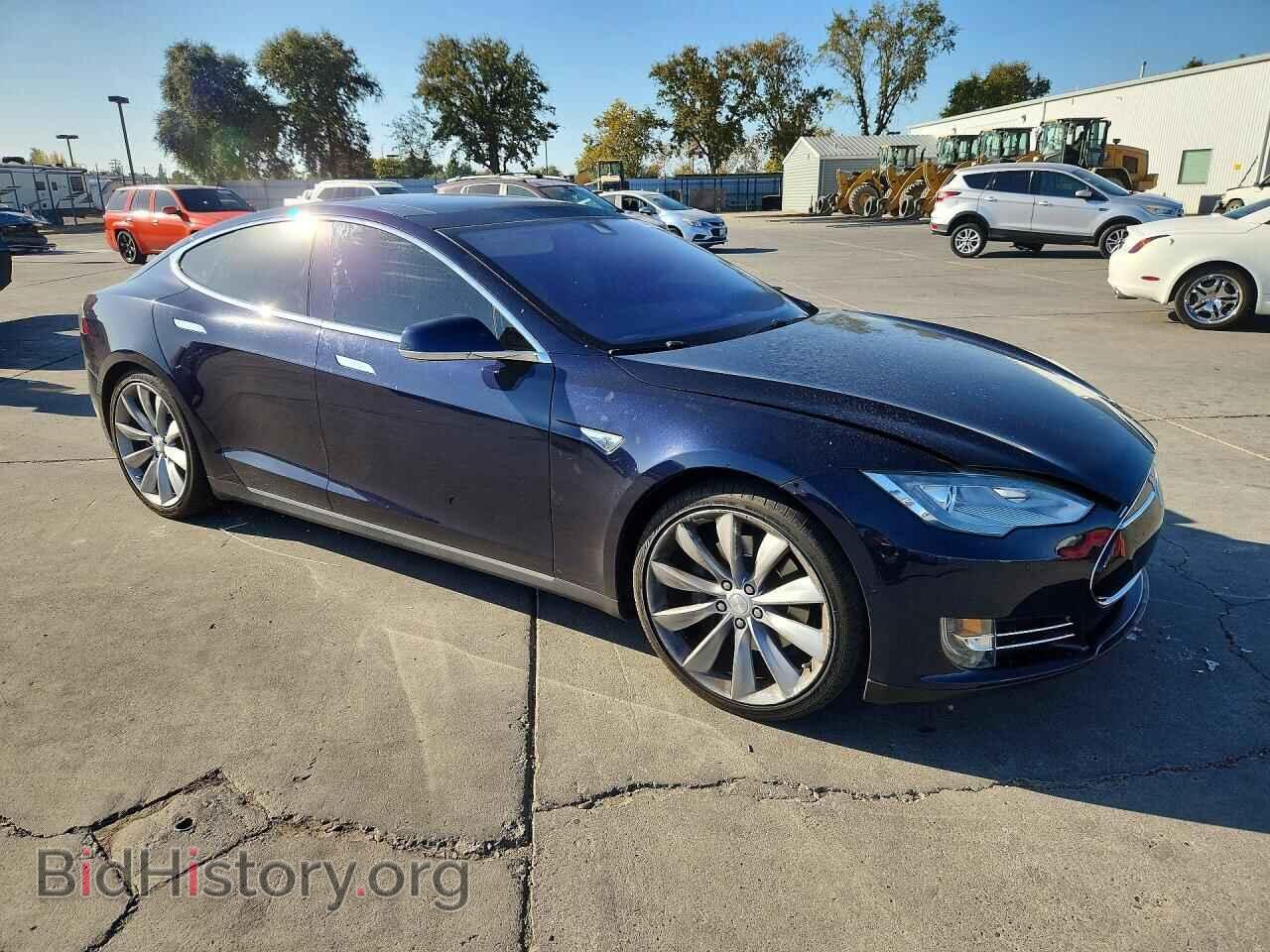 2014 TESLA MODEL S - VIN: 5YJSA1H18EFP57133 - Photo 4