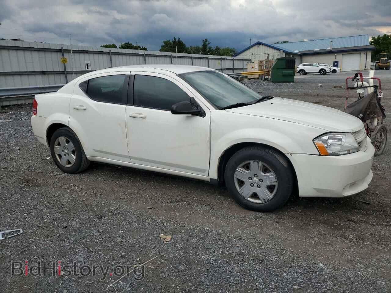 2010 DODGE AVENGER - VIN: 1B3CC4FB5AN204092 - Photo 4
