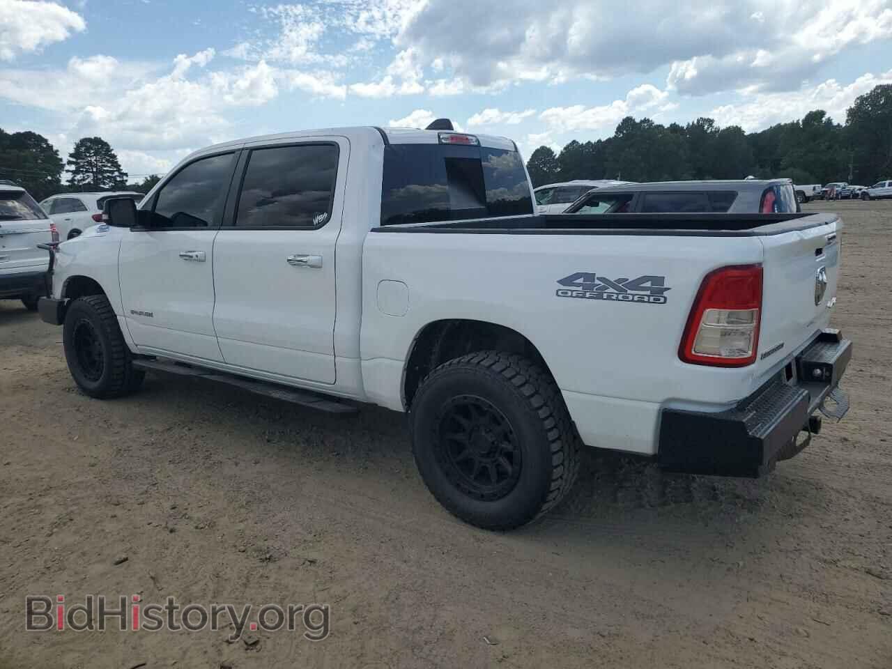 2019 RAM 1500 - VIN: 1C6SRFFT7KN728172 - Фото 2