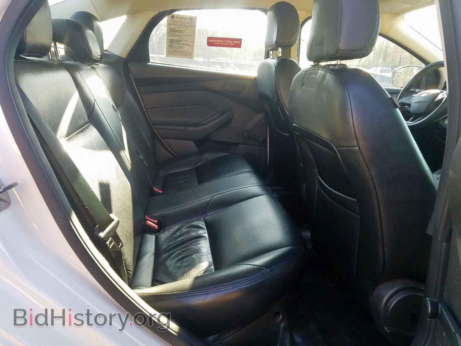2016 FORD FOCUS - VIN: 1FADP3E24GL261591 - Фото 6