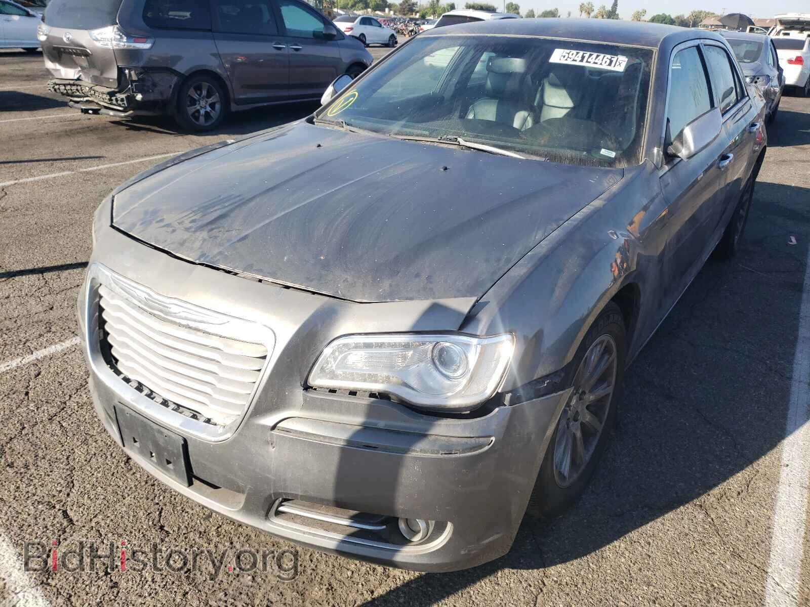 2012 CHRYSLER 300 - VIN: 2C3CCACG3CH216576 - Фото 2