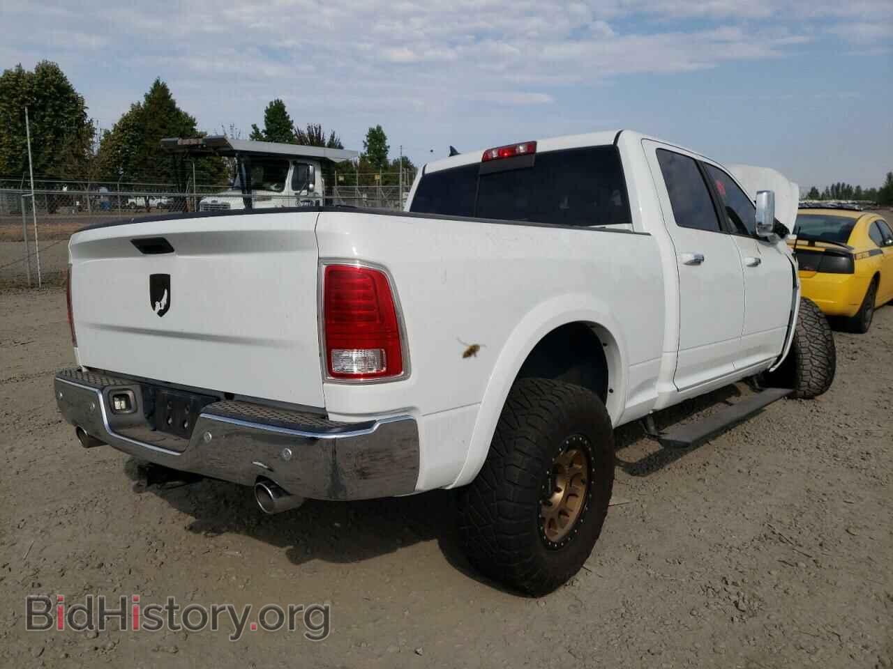 2018 RAM 1500 - VIN: 1C6RR7VM5JS333261 - Фото 4