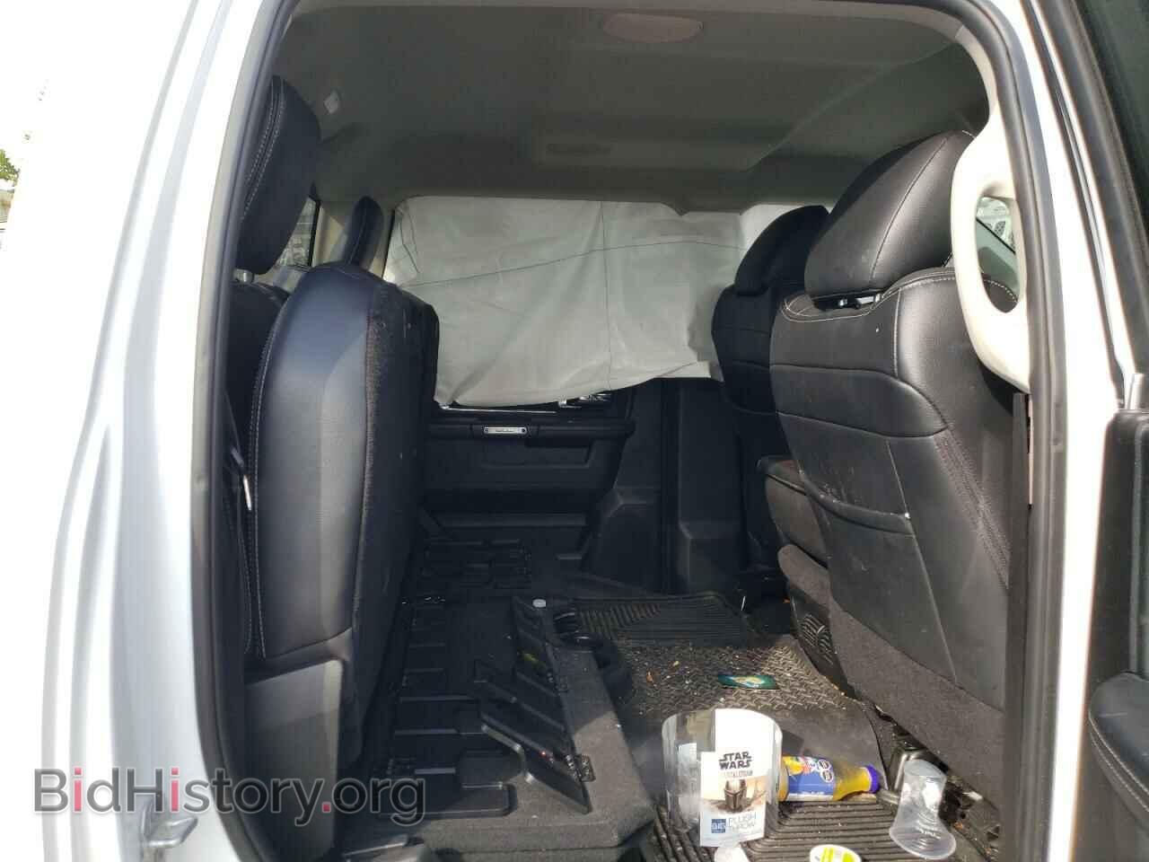 2018 RAM 1500 - VIN: 1C6RR7VM5JS333261 - Фото 6