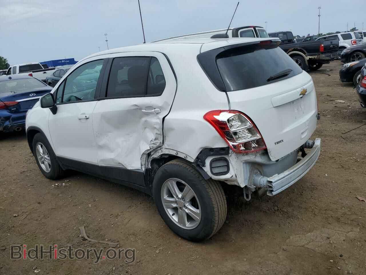 2019 CHEVROLET TRAX - VIN: 3GNCJKSB3KL405366 - Photo 2
