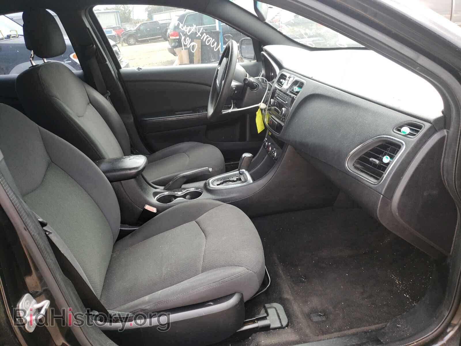 2012 CHRYSLER 200 - VIN: 1C3CCBAB7CN217184 - Фото 5