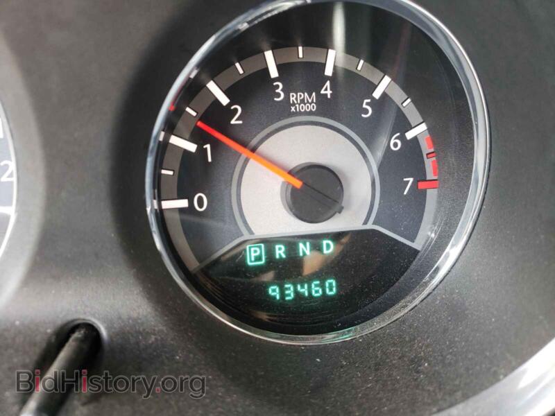 2013 Chrysler 200 (VIN 1C3CCBBG5DN659666) — фото 8 из 10