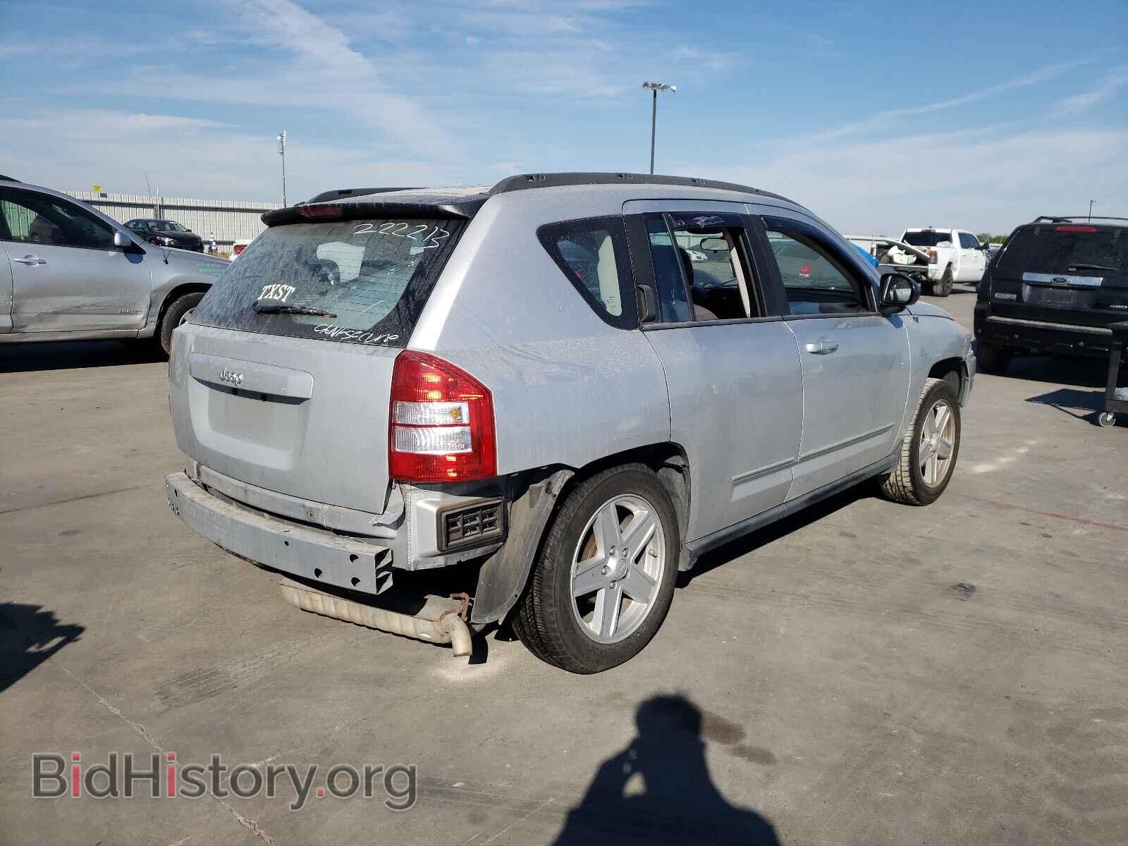 2010 JEEP COMPASS - VIN: 1J4NT4FB5AD612180 - Фото 4