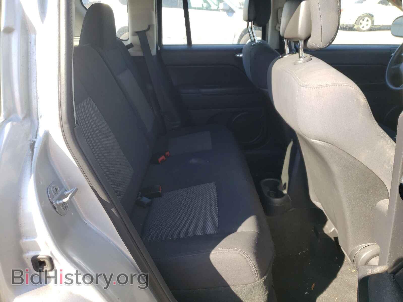 2010 JEEP COMPASS - VIN: 1J4NT4FB5AD612180 - Фото 6