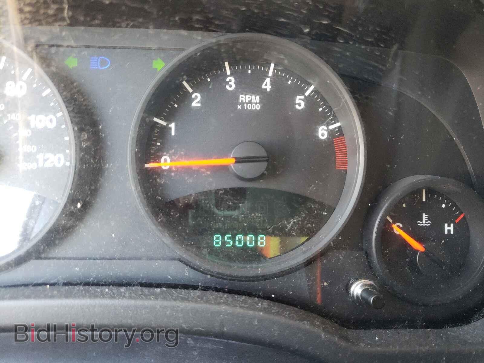 2010 JEEP COMPASS - VIN: 1J4NT4FB5AD612180 - Фото 8