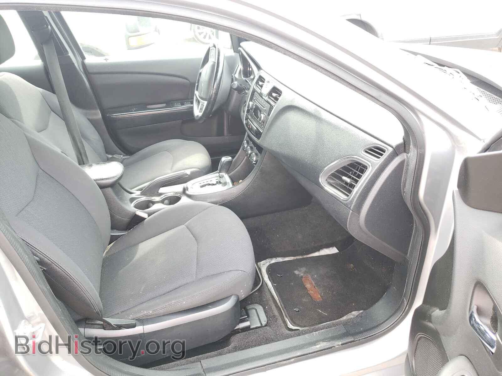 2013 CHRYSLER 200 - VIN: 1C3CCBBG1DN744701 - Фото 5