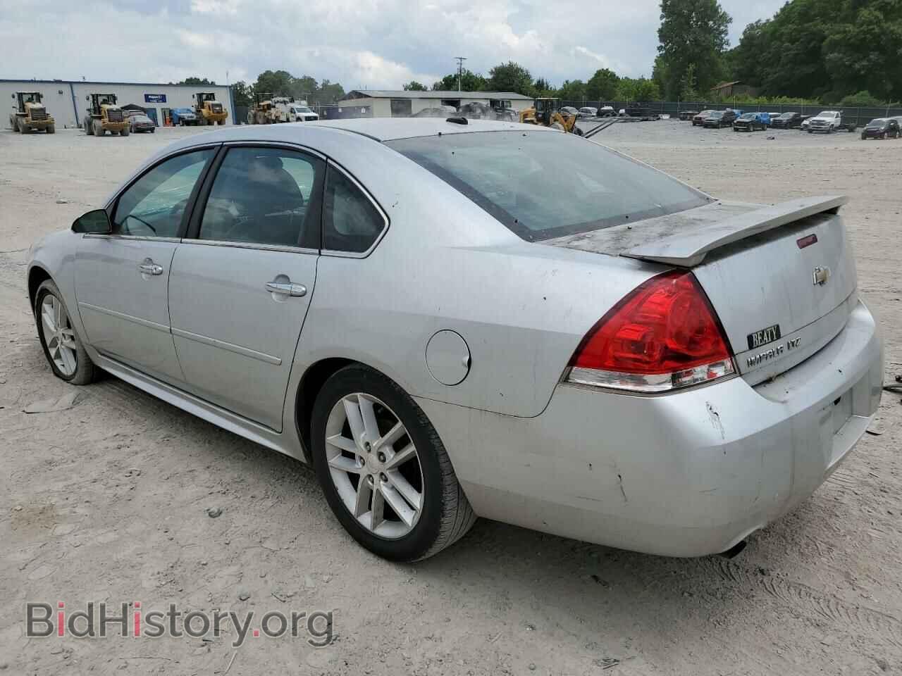 2013 CHEVROLET IMPALA - VIN: 2G1WC5E39D1128905 - Фото 2
