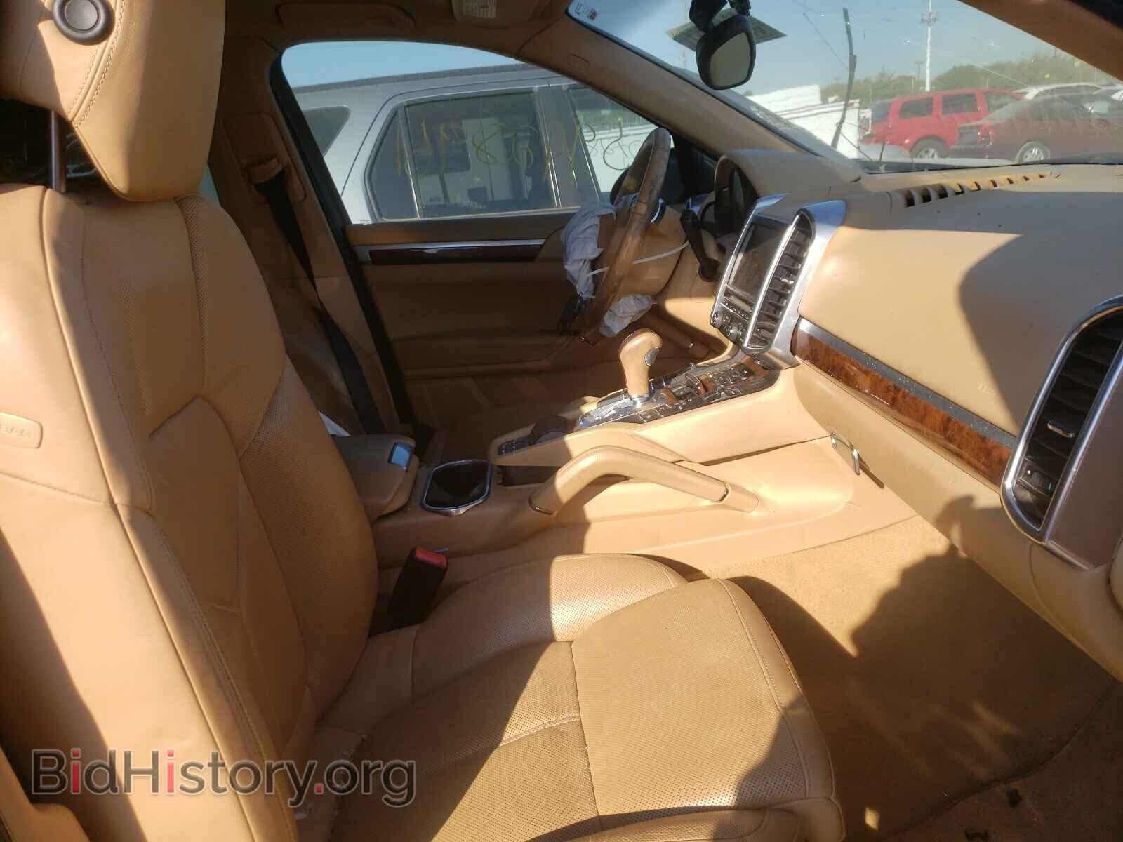 2011 PORSCHE CAYENNE - VIN: WP1AE2A27BLA92435 - Фото 5