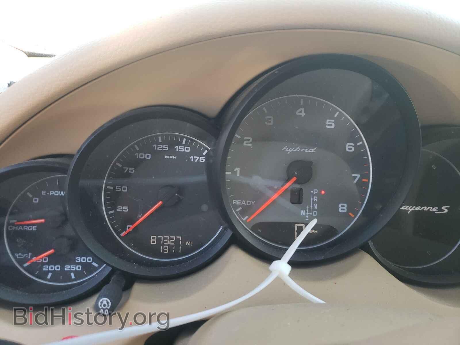 2011 PORSCHE CAYENNE - VIN: WP1AE2A27BLA92435 - Фото 8