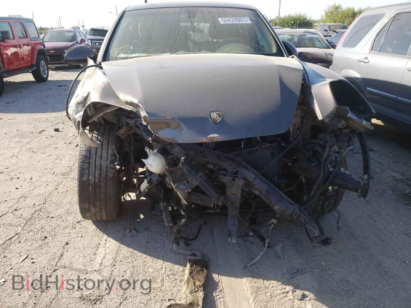 2011 PORSCHE CAYENNE - VIN: WP1AE2A27BLA92435 - Фото 9