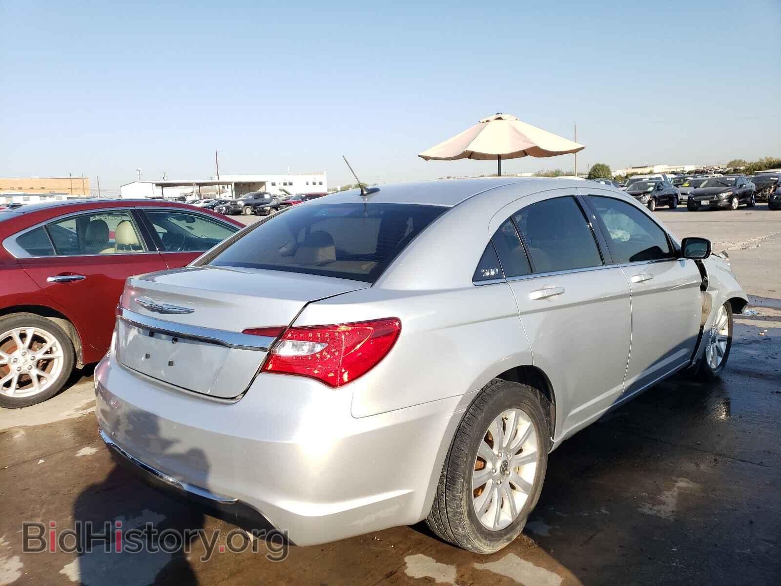 2012 CHRYSLER 200 - VIN: 1C3CCBBB9CN303174 - Фото 4