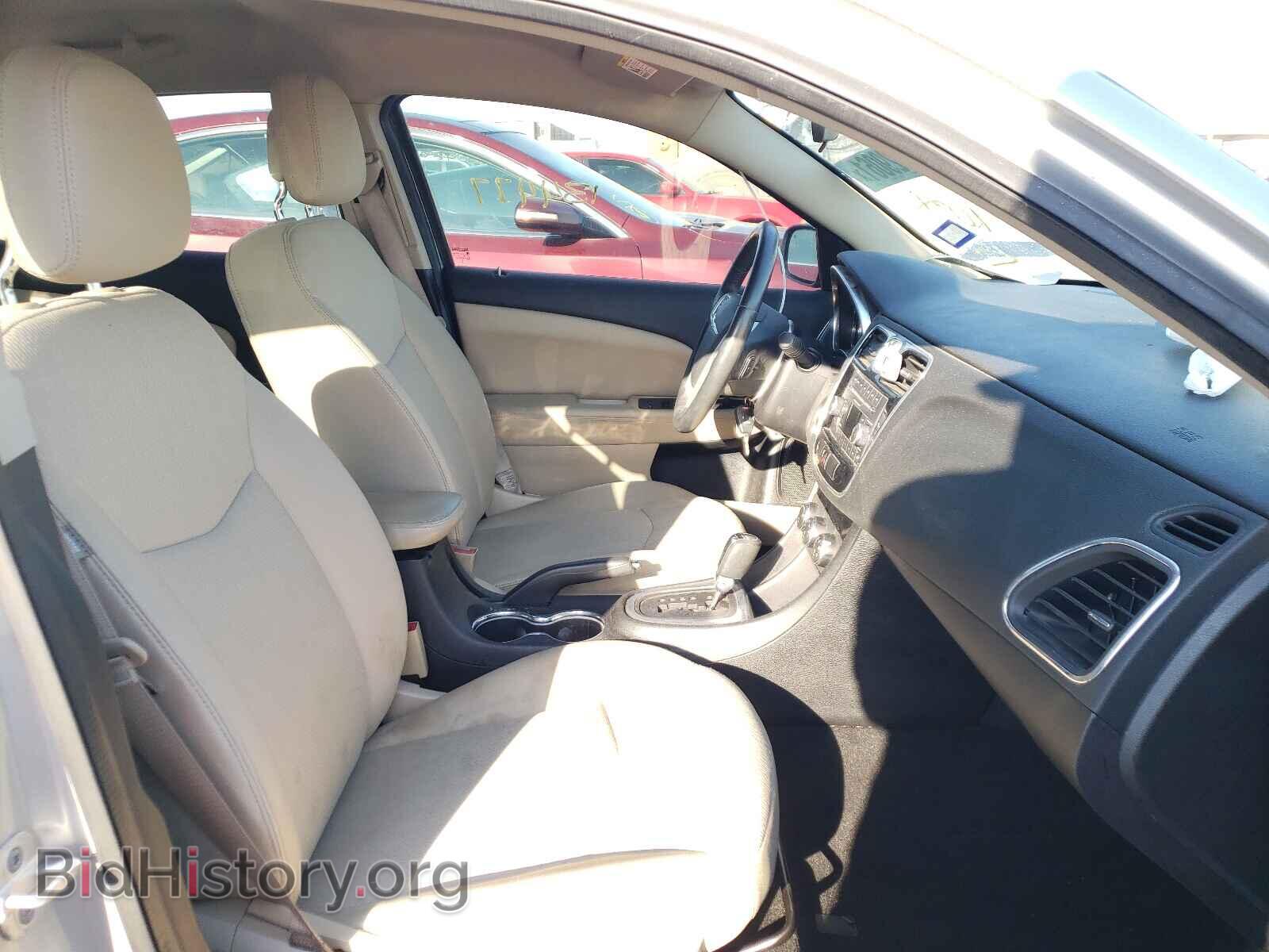 2012 CHRYSLER 200 - VIN: 1C3CCBBB9CN303174 - Фото 5