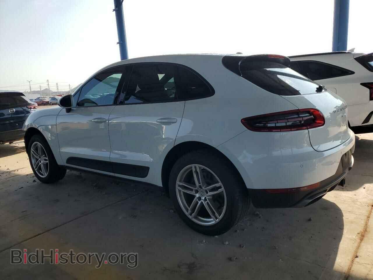2017 PORSCHE MACAN - VIN: WP1AA2A50HLB04746 - Photo 2