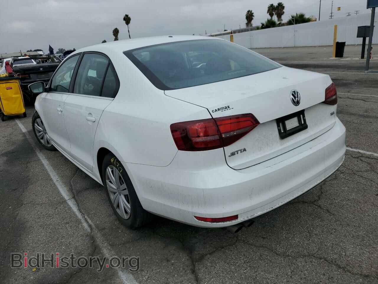 2017 VOLKSWAGEN JETTA - VIN: 3VW2B7AJ3HM322155 - Фото 3
