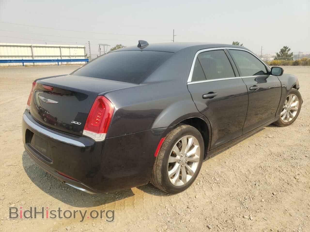 2015 CHRYSLER 300 - VIN: 2C3CCARG8FH899404 - Фото 4
