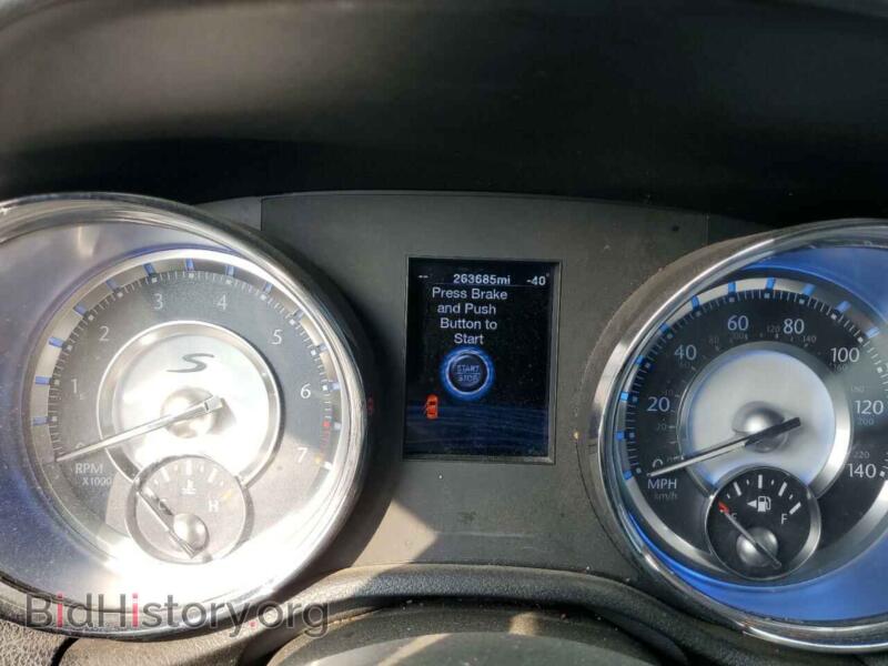 2012 Chrysler 300 (VIN 2C3CCAGG3CH173805) — фото 9 из 12