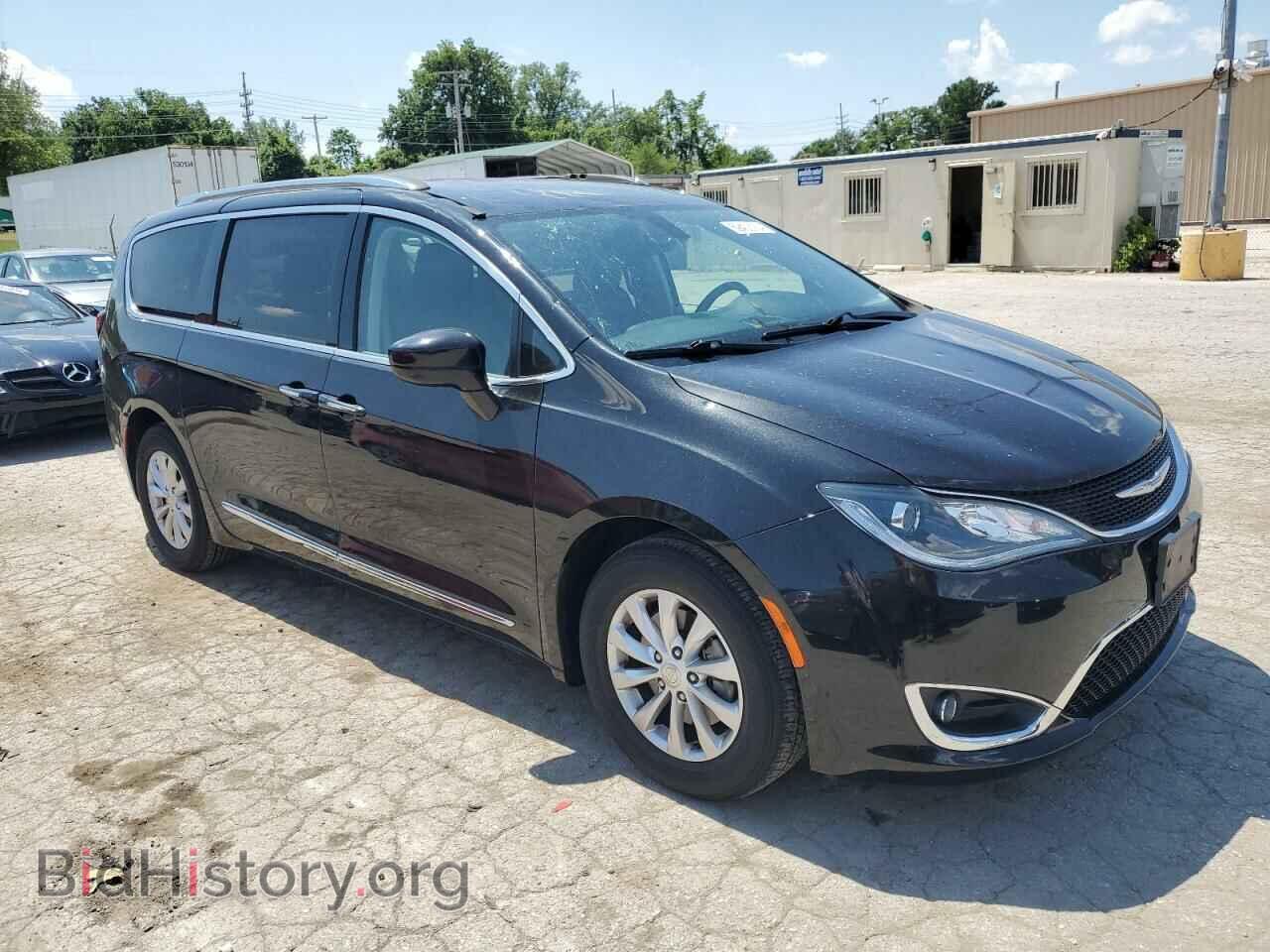 2018 CHRYSLER PACIFICA - VIN: 2C4RC1BGXJR236242 - Фото 4