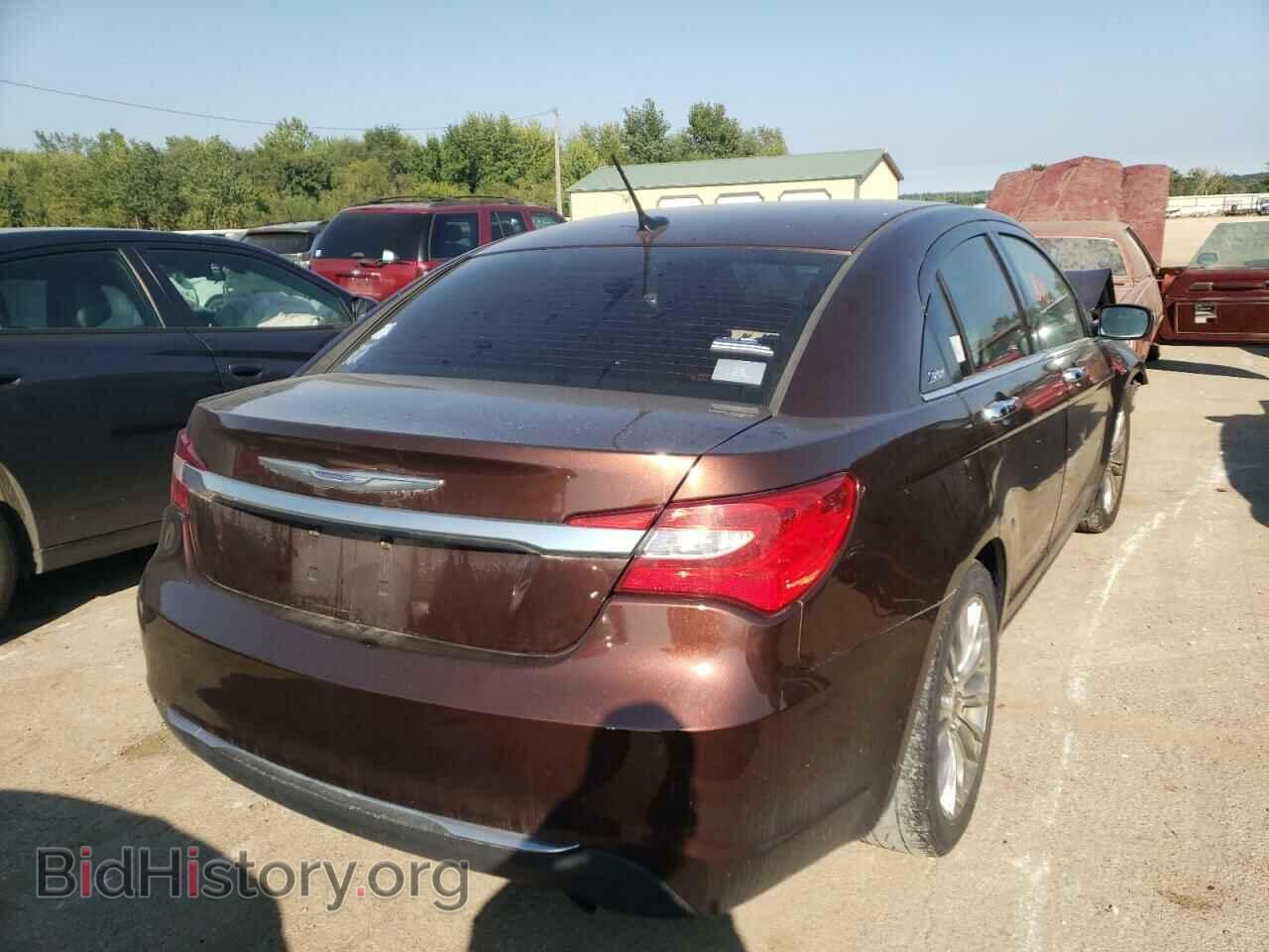 2013 CHRYSLER 200 - VIN: 1C3CCBCG4DN523849 - Фото 4
